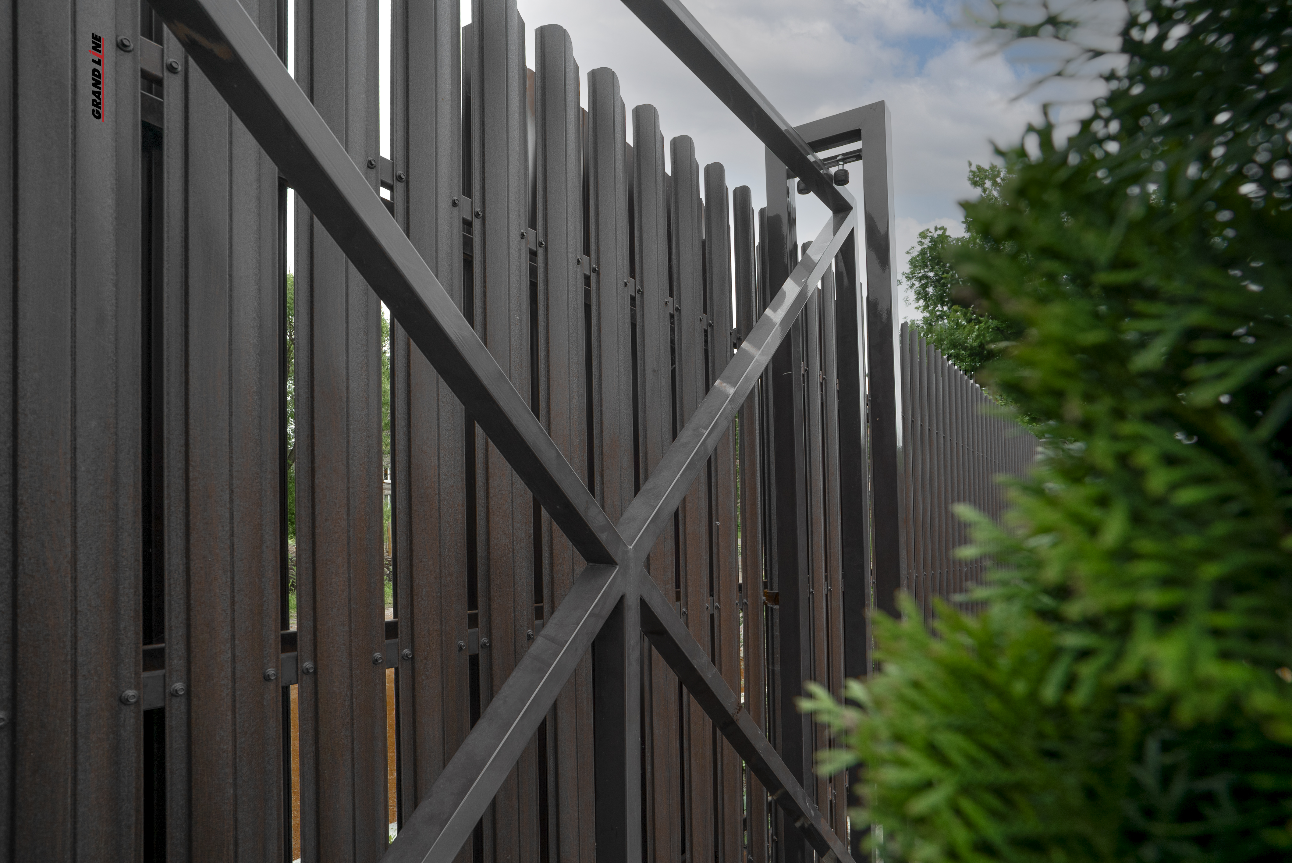 Штакетник Круглый фигурный Grand Line 0,45 Принт Элит Кофейное дерево TwinColor